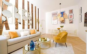 Luxury Home In Paris - Musee Du Louvre